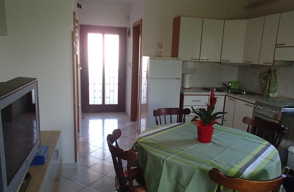 רוביני Apartment Eni חדר תמונה
