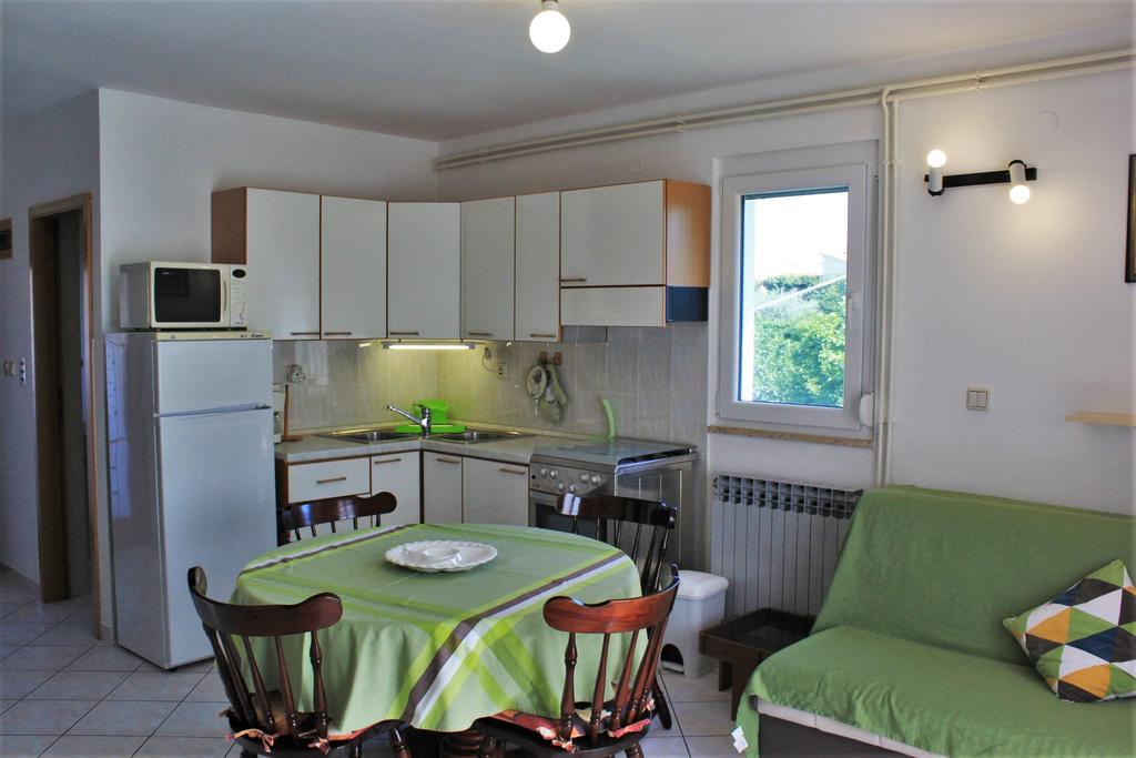 רוביני Apartment Eni מראה חיצוני תמונה